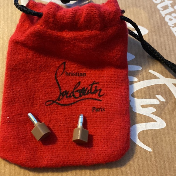 Christina louboutin Pigalle Follies patent Leather in white - Picture 5 of 5